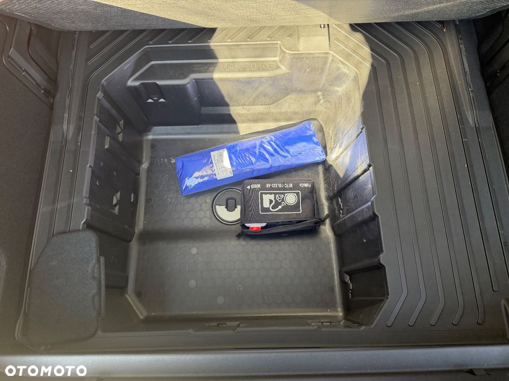 Ford Puma 1.0 EcoBoost Hybrid ST-LINE - 31