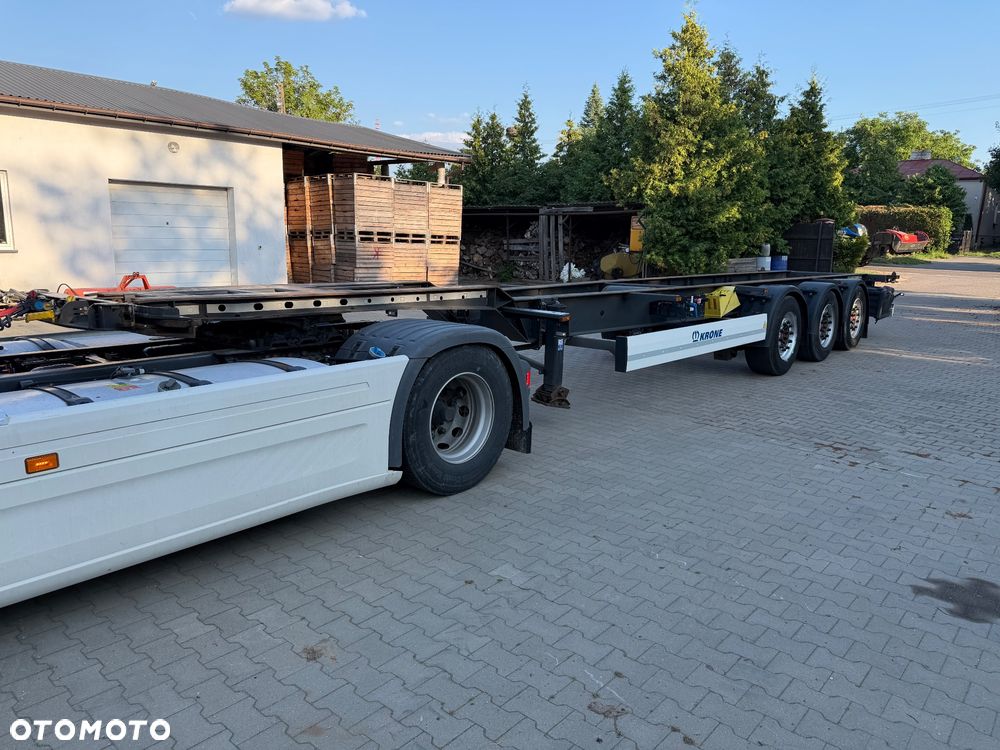 Krone SD 40"-45" / 4100 kg / lekka / sprowadzona / oś podnoszona / Podkontenerowa / pod kontenerowa - 10