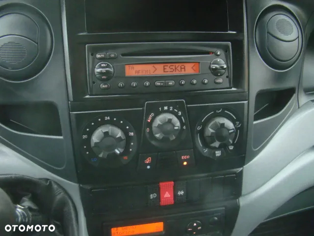 Iveco DAILY 40 C 18 3.0TDI WINDA - 20