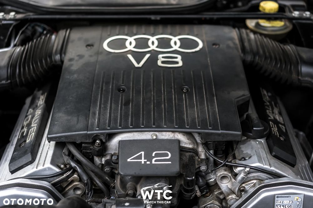 Audi V8 4.2 - 40