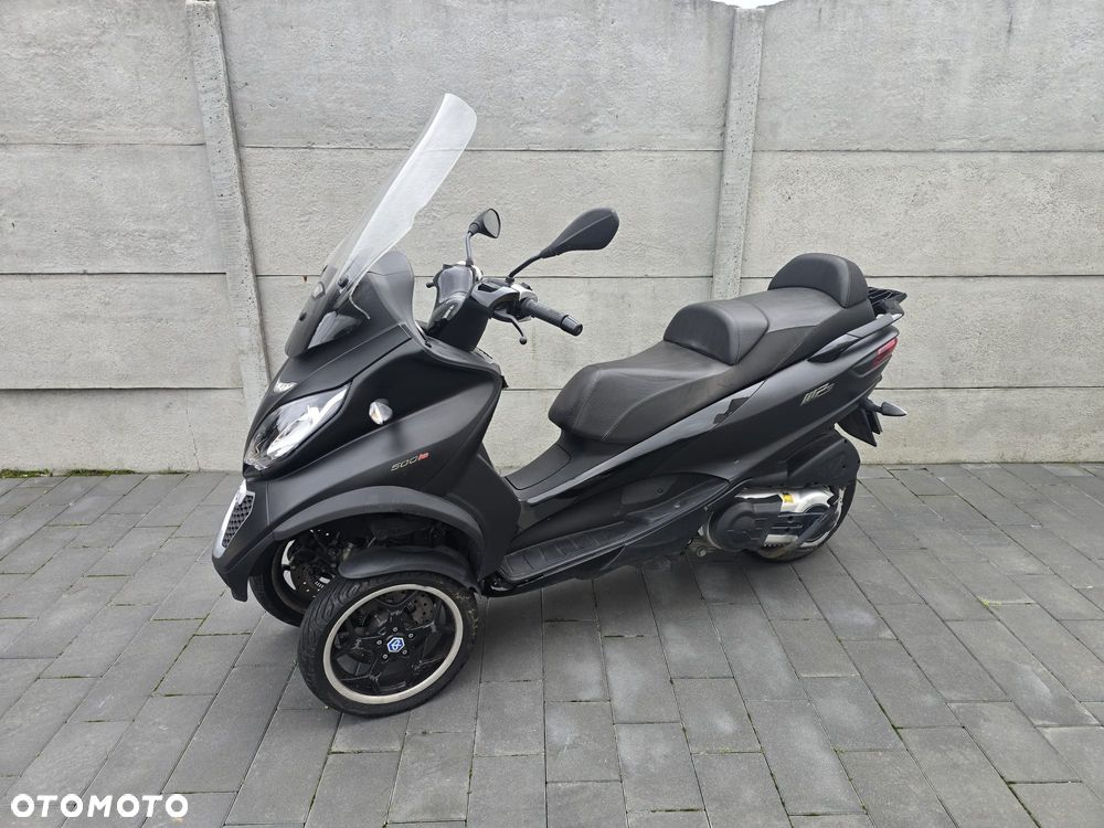 Piaggio MP-3 - 10