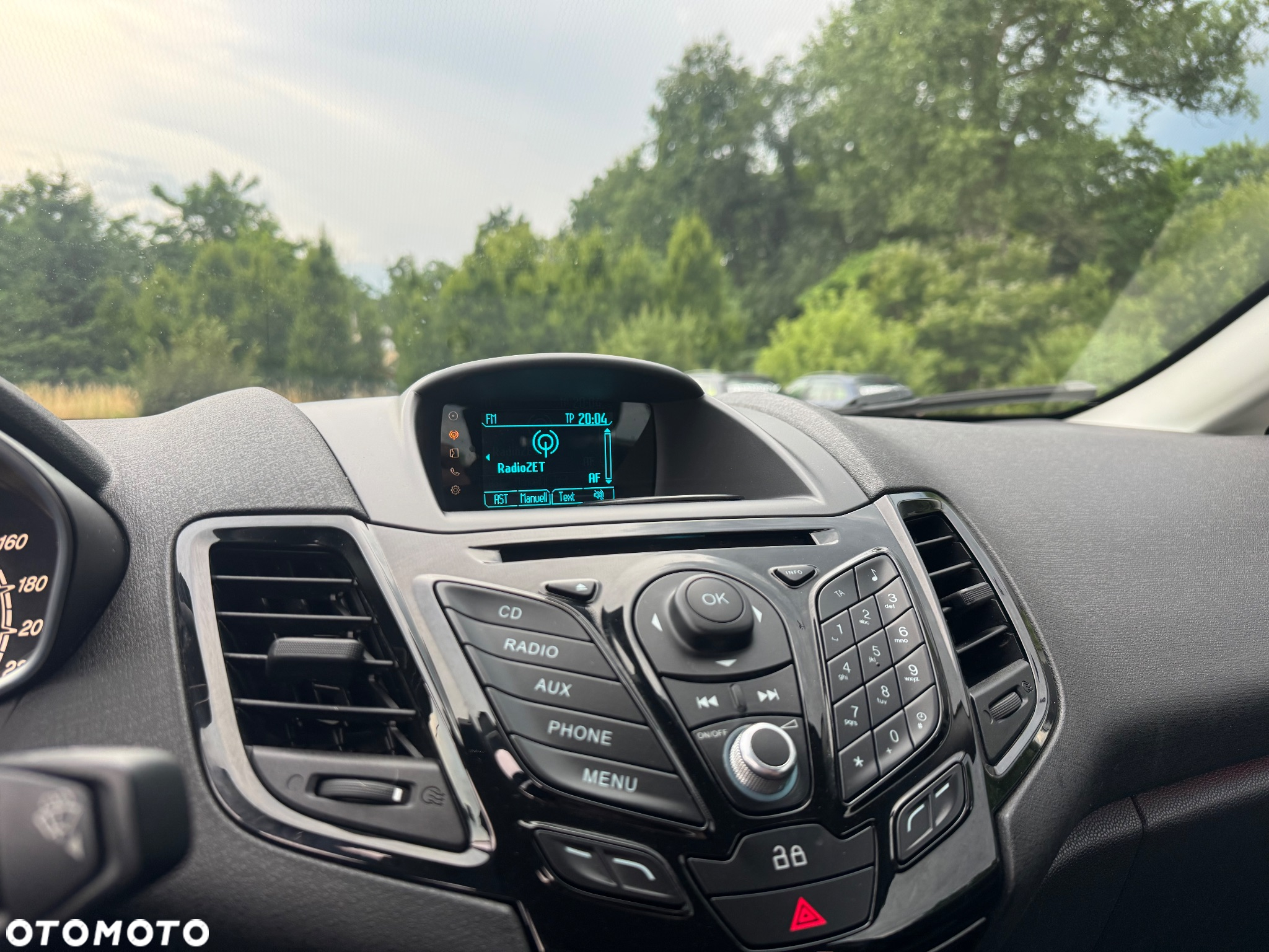 Ford Fiesta 1.0 EcoBoost Titanium - 19