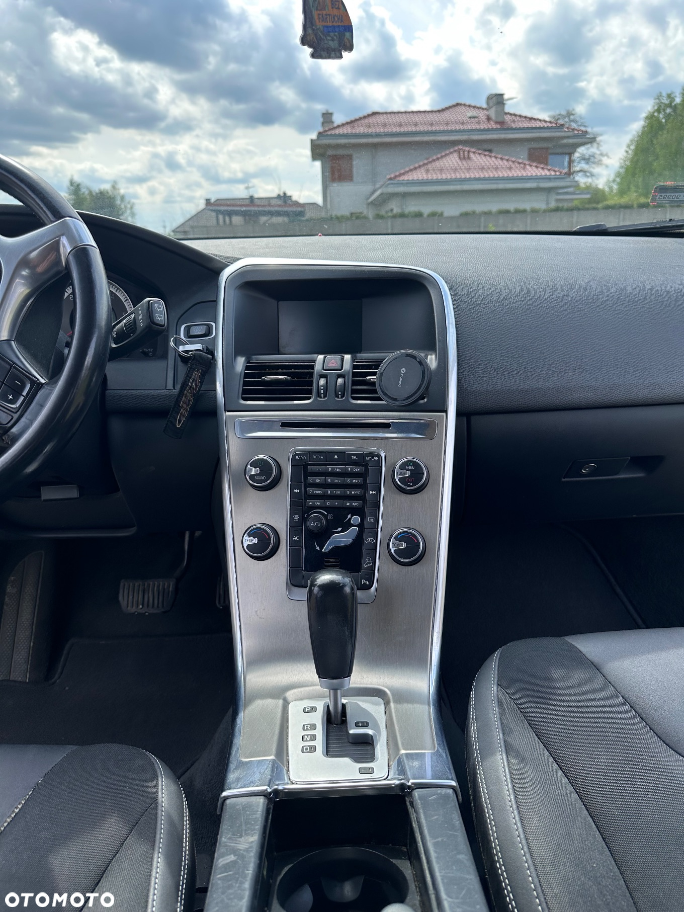 Volvo XC 60 2.4D AWD - 9