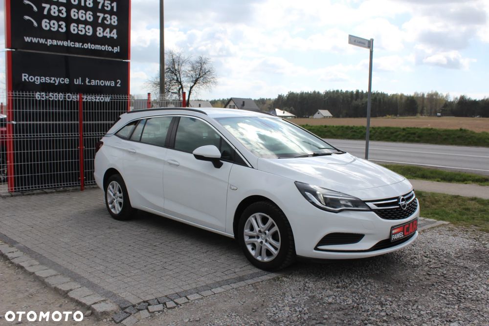 Opel Astra 1.4 Turbo Edition - 1