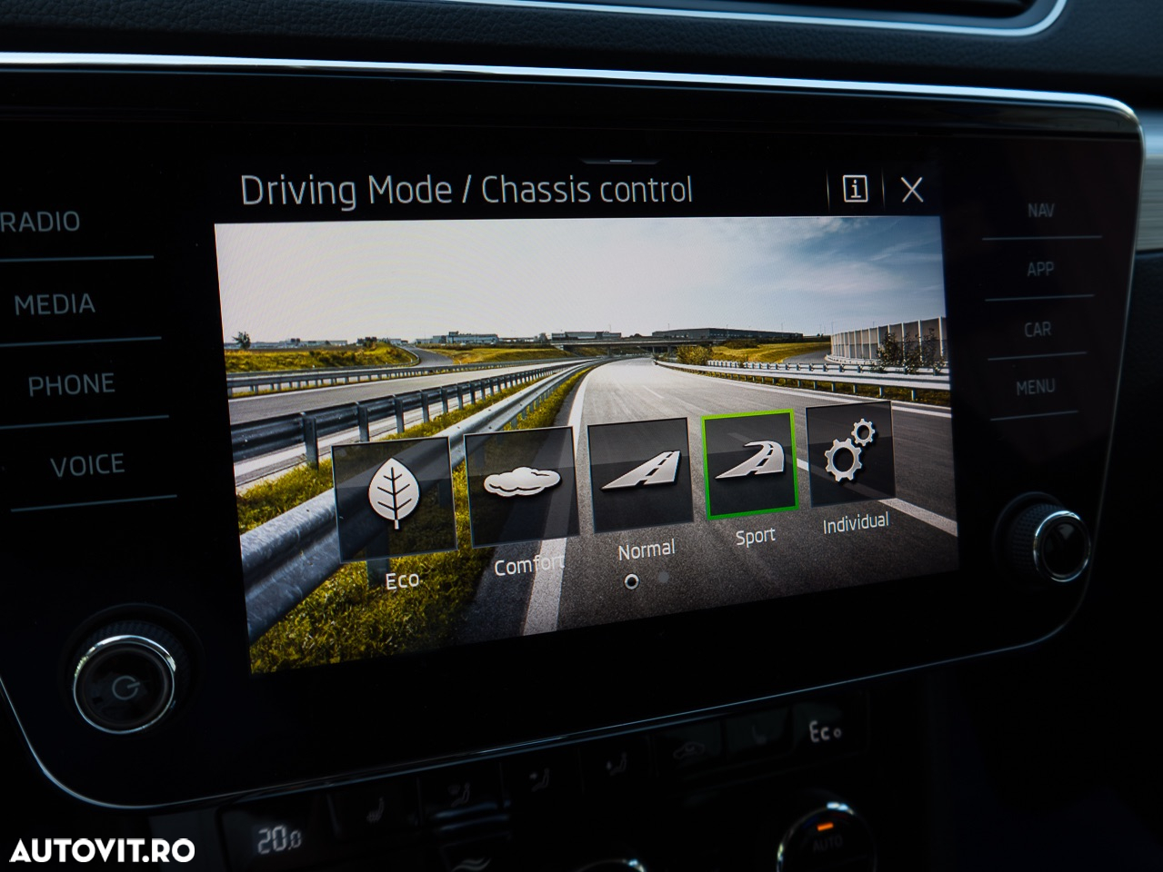 Skoda Superb Combi 1.5 TSI 150 CP DSG PHEV Selection - 21