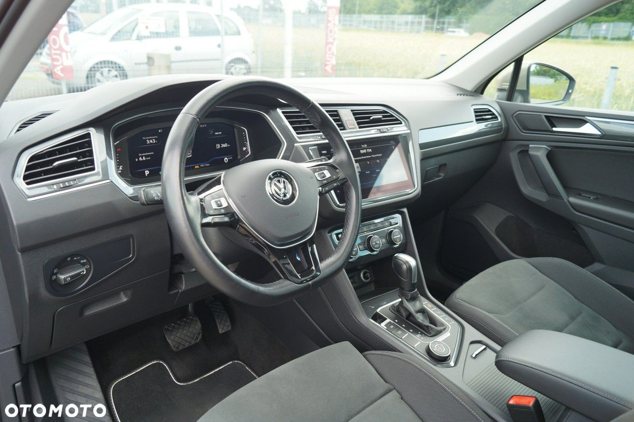 Volkswagen Tiguan - 15