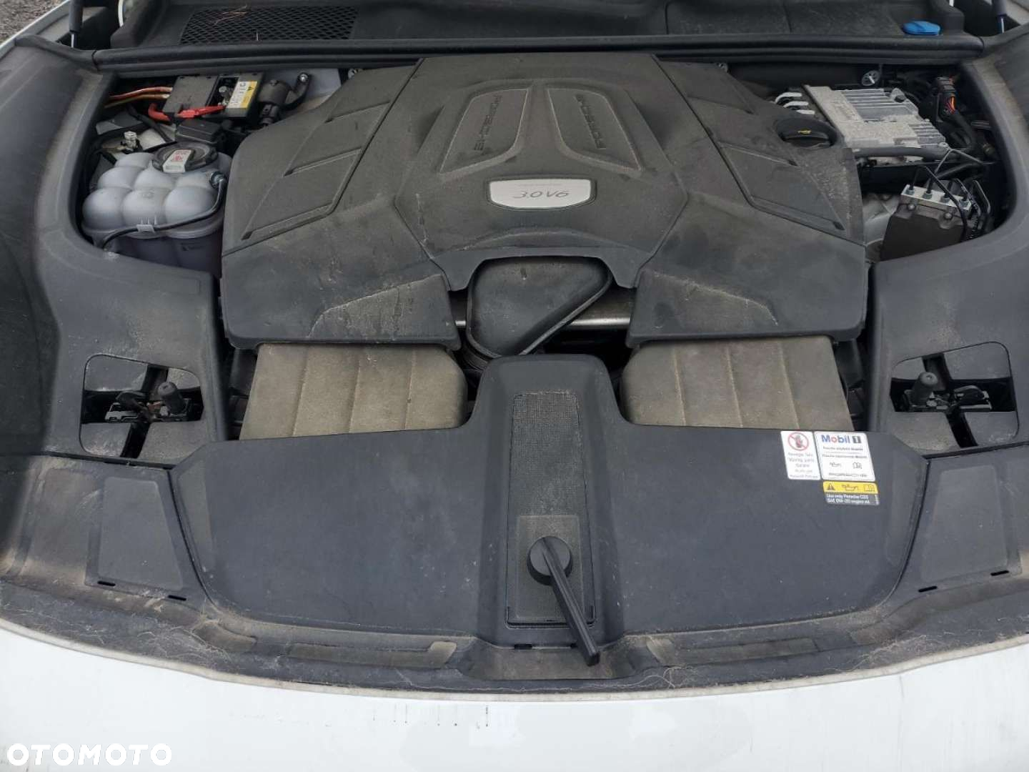 Porsche Cayenne - 7