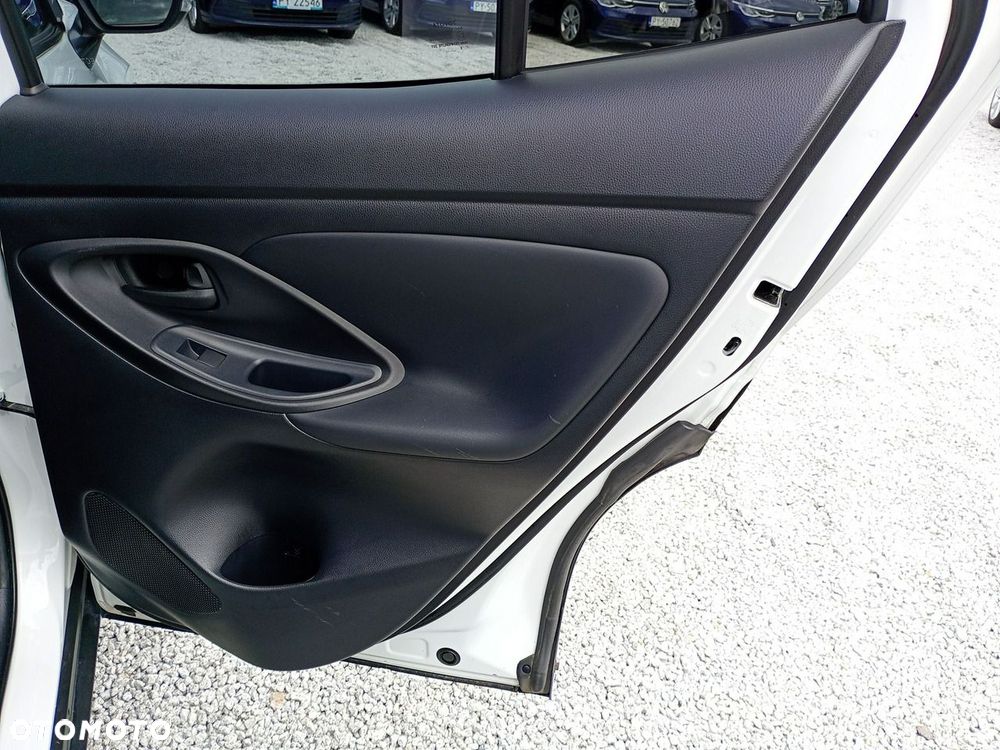 Toyota Yaris Cross - 28