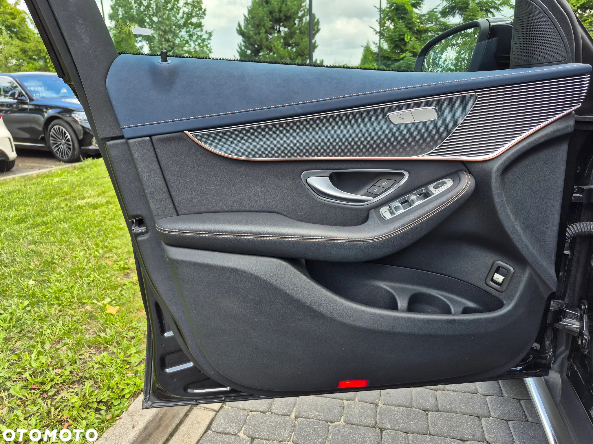 Mercedes-Benz EQC 400 4-Matic - 16