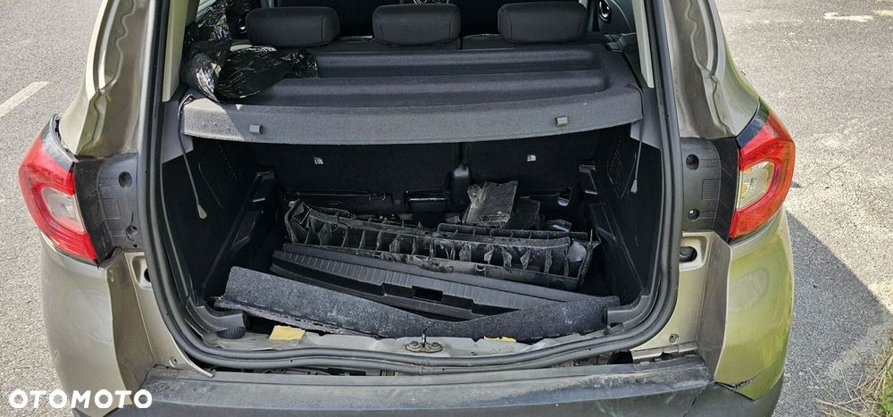 Renault Captur - 19