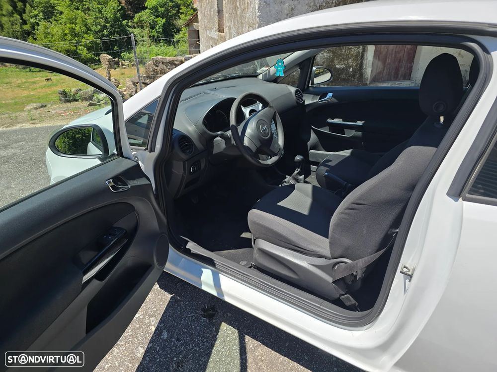 Opel Corsa 1.3 CDTI Enjoy EcoFLEX - 7