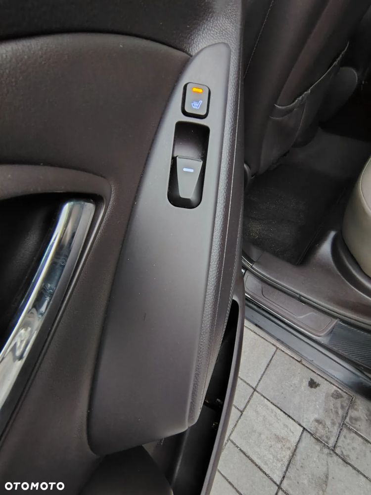 Hyundai ix35 2.0 CRDi 4WD Premium - 24