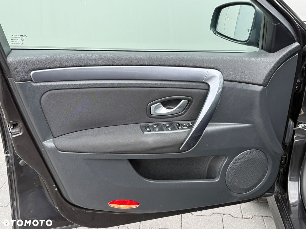 Renault Laguna - 9
