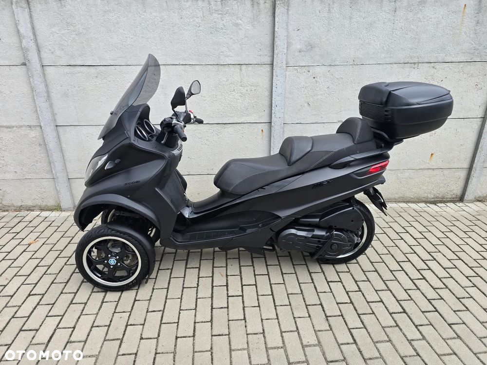 Piaggio MP-3 - 17