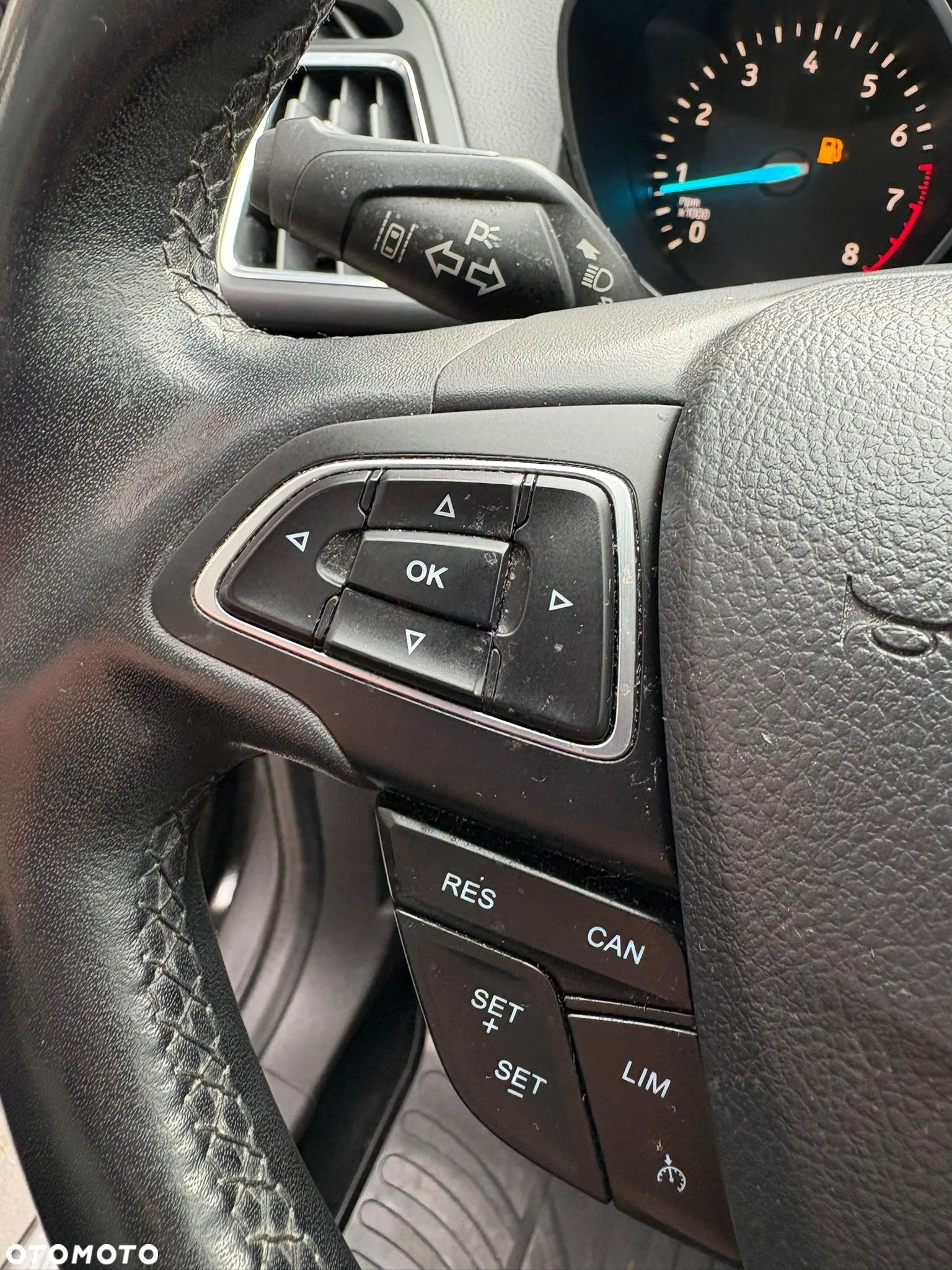 Ford Kuga 1.5 EcoBoost 2x4 SYNC - 13
