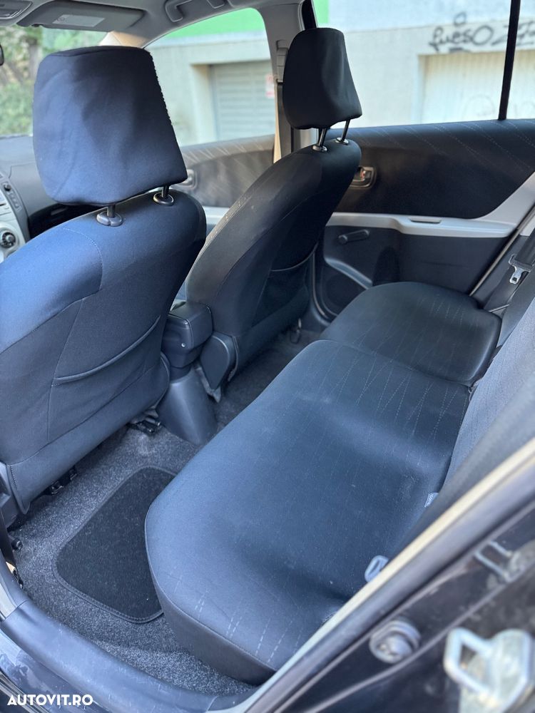 Toyota Yaris - 6