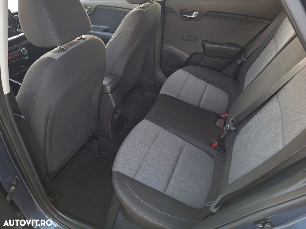Kia Stonic - 16