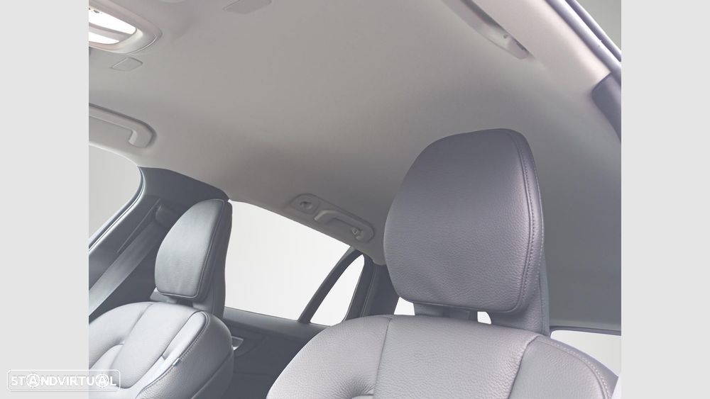 Volvo V60 2.0 T6 AWD TE Plus Bright — fotografia 13