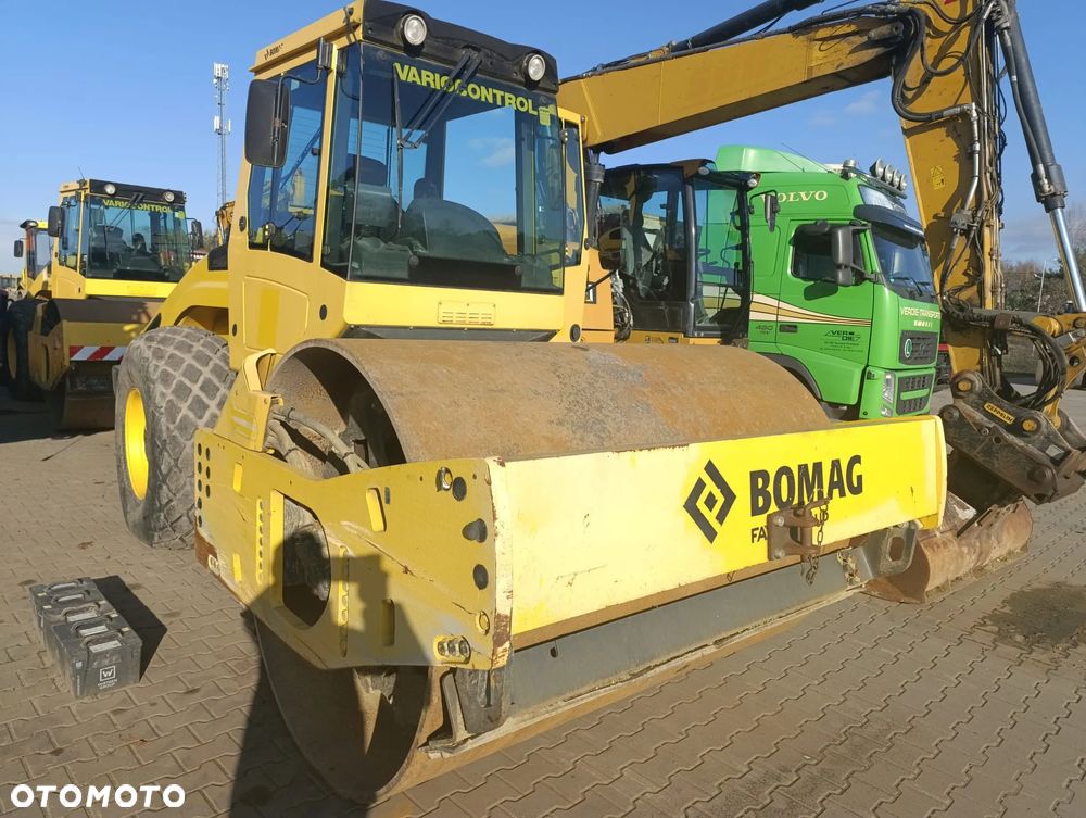 Bomag BW 213 DH-4