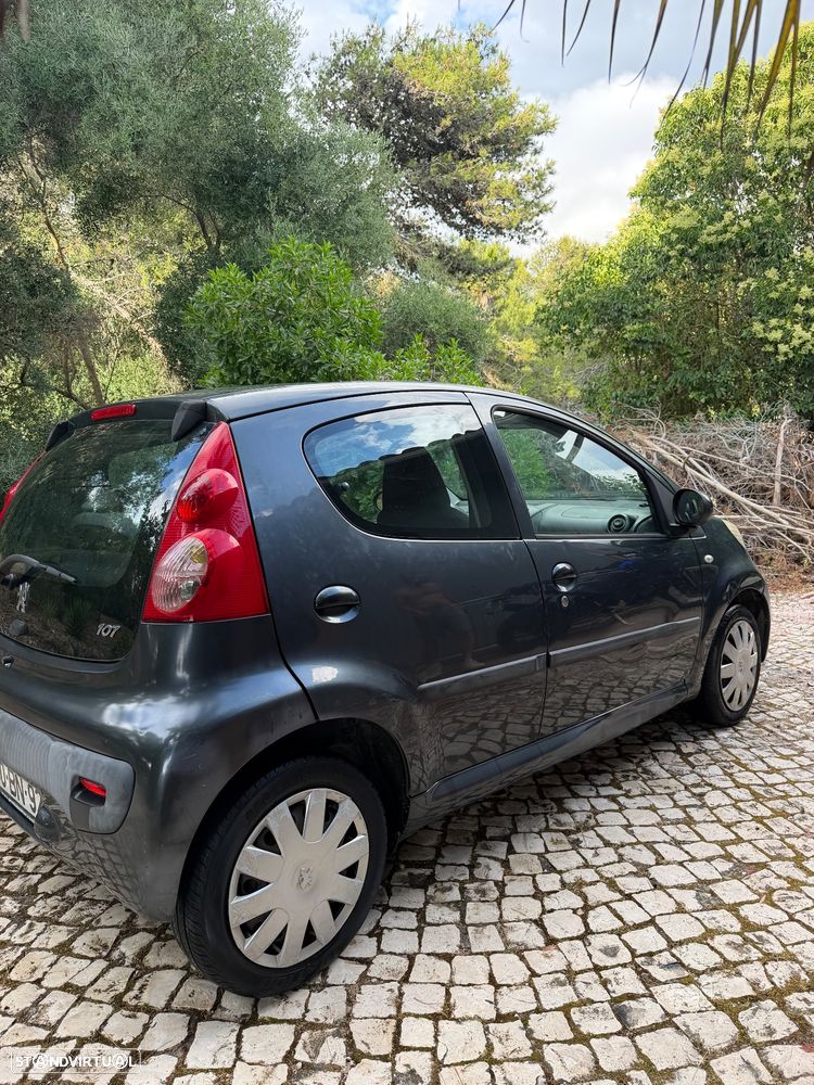 Peugeot 107 1.0 Trendy - 5