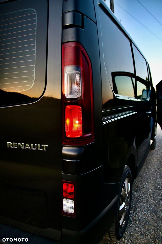 Renault Trafic - 18