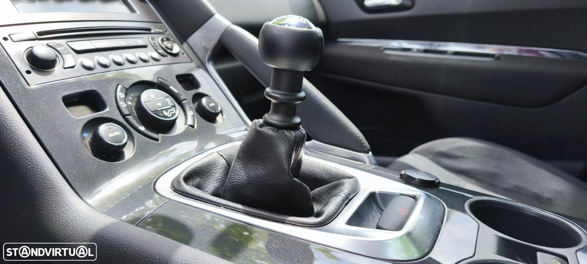 Peugeot 3008 1.6 HDi Executive - 35