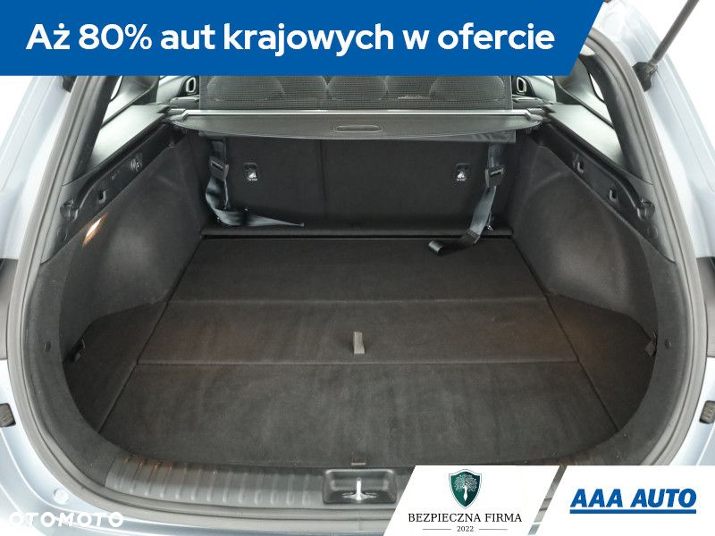 Kia Ceed - 10