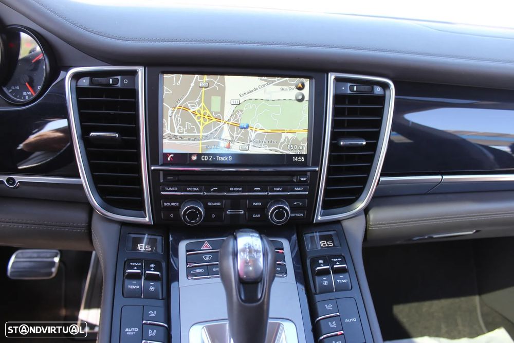 Porsche Panamera 4S PDK - 9
