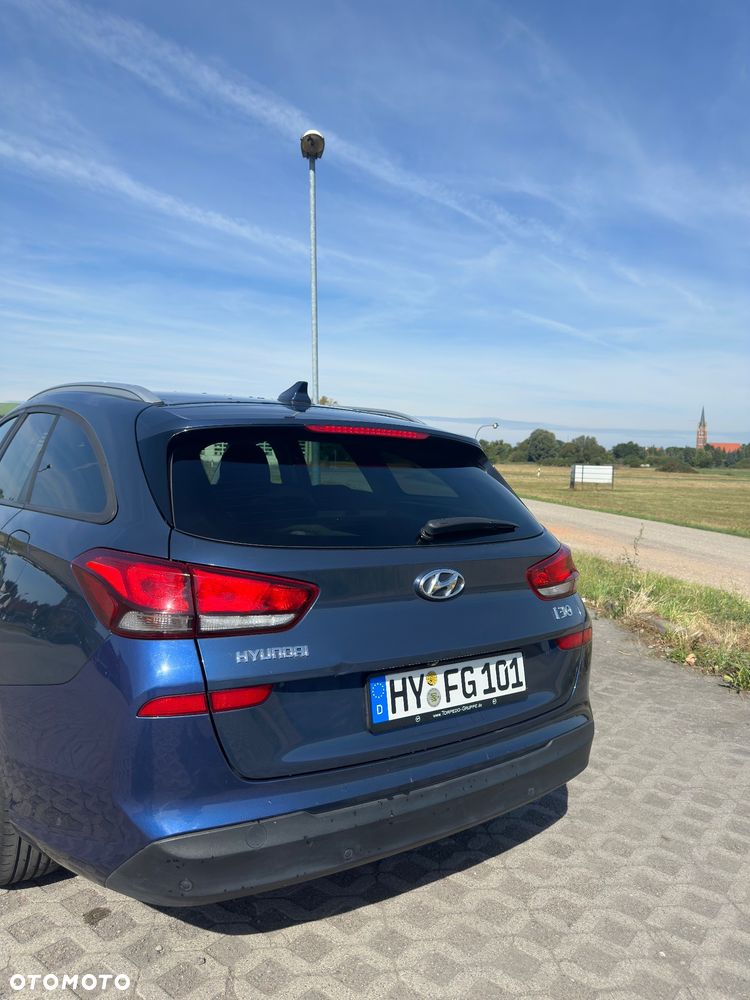 Hyundai i30 i30cw 1.6 CRDi Automatik Trend - 7