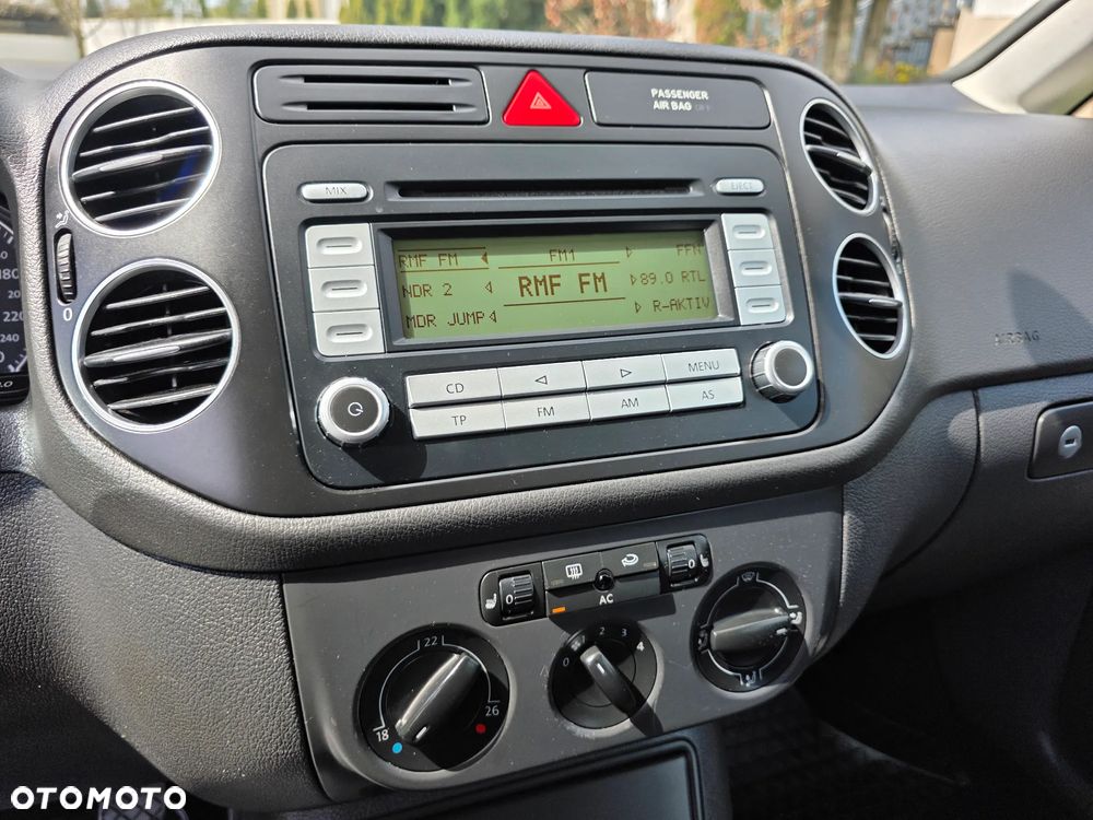 Volkswagen Golf Plus - 21
