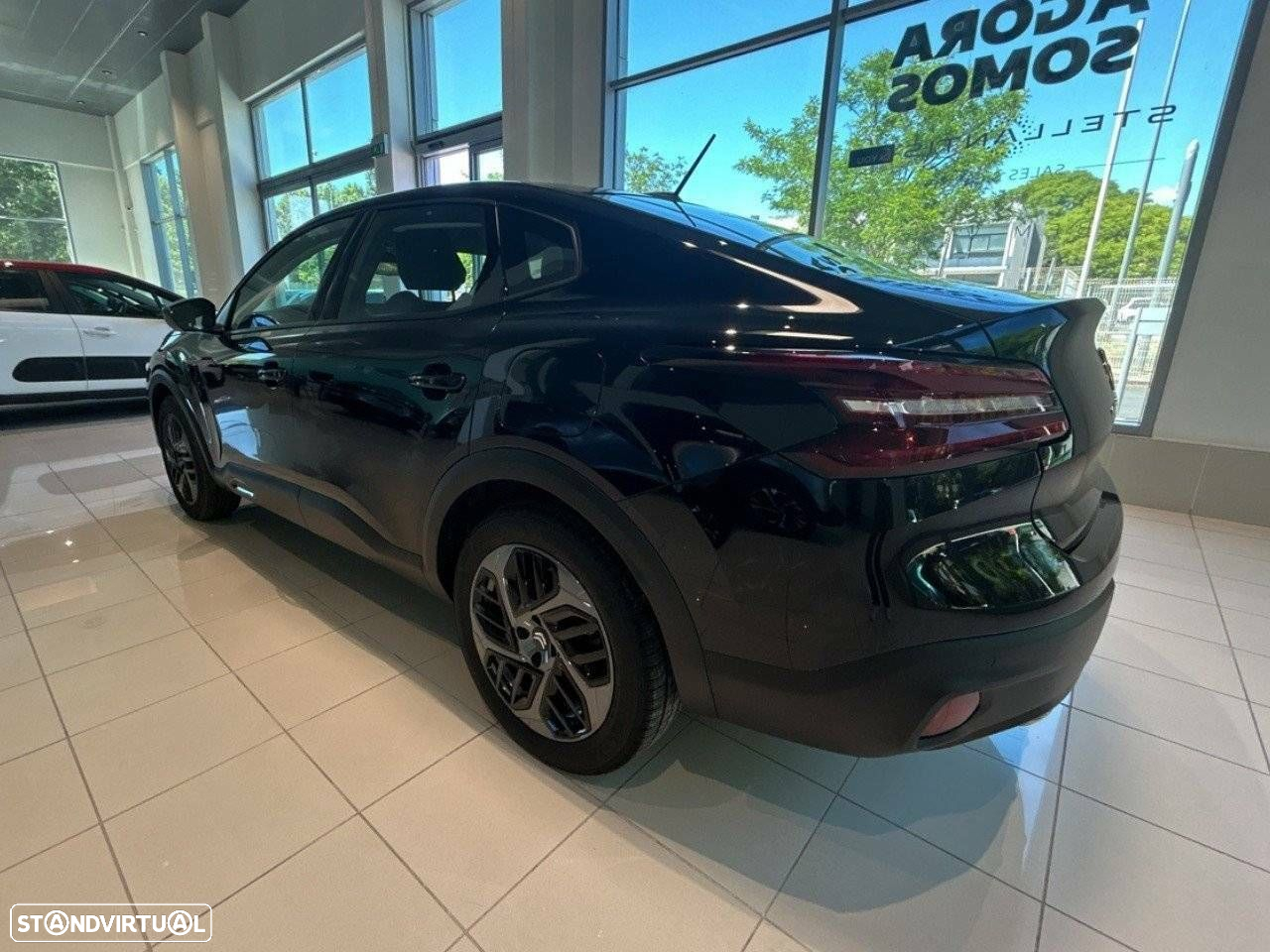 Citroën C4 X 1.2 PureTech Plus EAT8 - 5