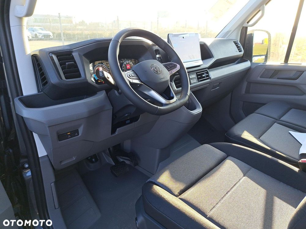 Volkswagen Crafter 30 furgon PRO - 9