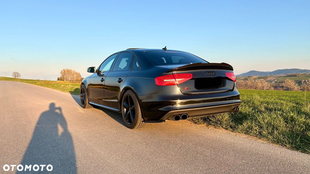 Audi S4 Limousine - 3