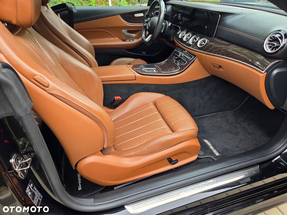 Mercedes-Benz Klasa E 400 d 4Matic 9G-TRONIC AMG Line - 29