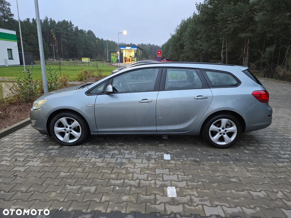 Opel Astra 1.4 Turbo Edition - 4