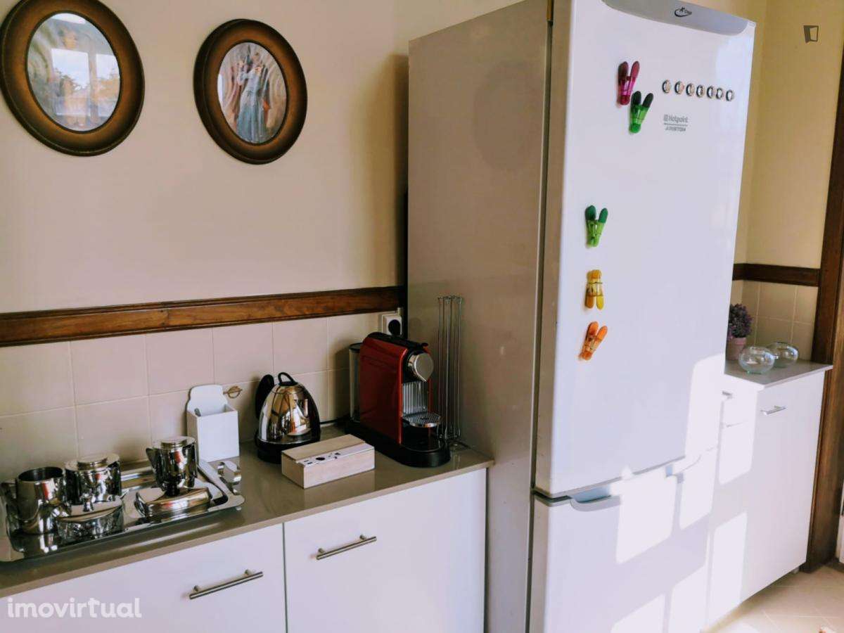 Quarto - localizado em Sé de Braga e São Lázaro Braga - Grande imagem: 5/18