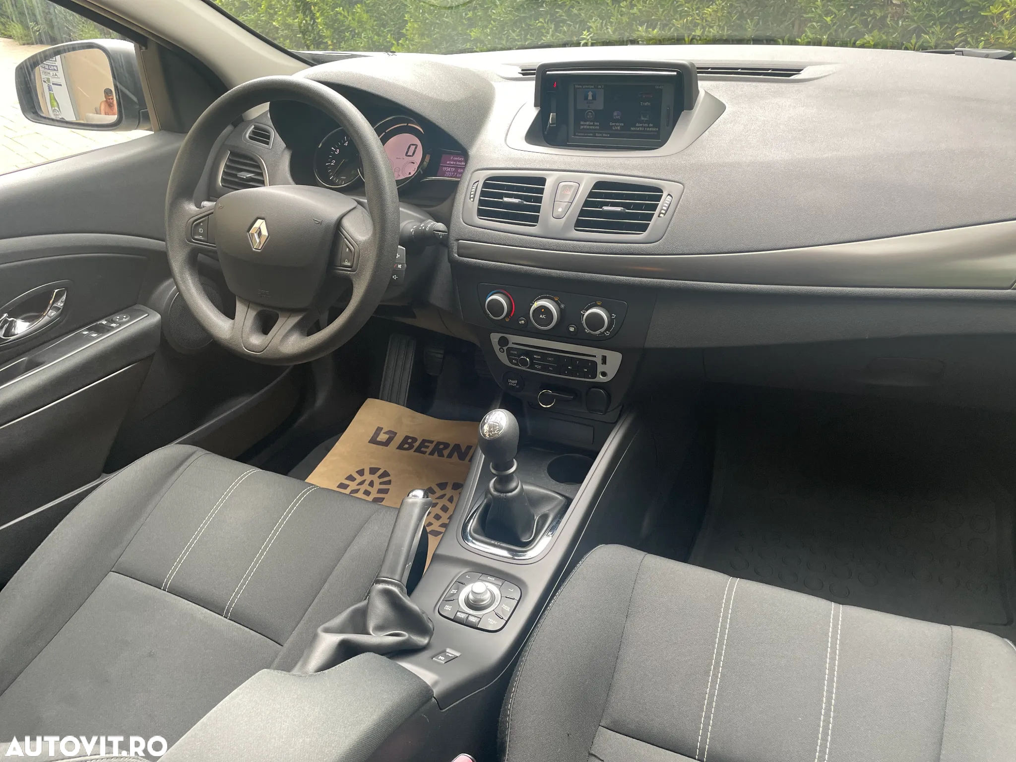 Renault Megane BLUE dCi Business - 6