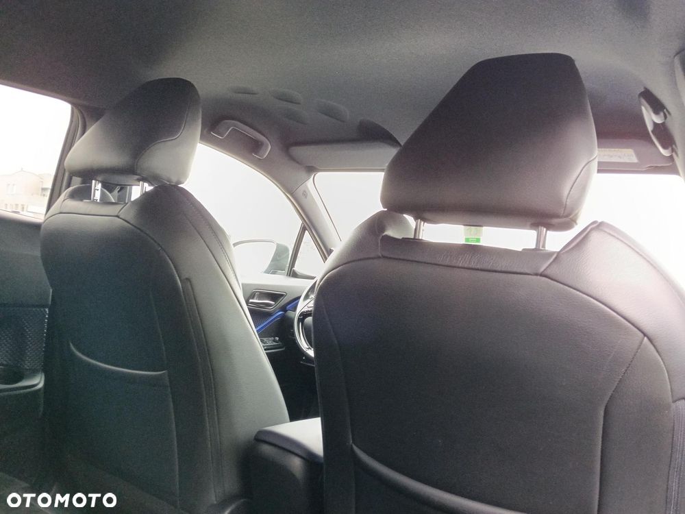 Toyota C-HR 1.8 Hybrid Dynamic - 11