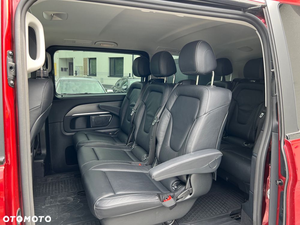 Mercedes-Benz Klasa V 300 d extralang 9G-TRONIC Avantgarde Edition 2020 - 25
