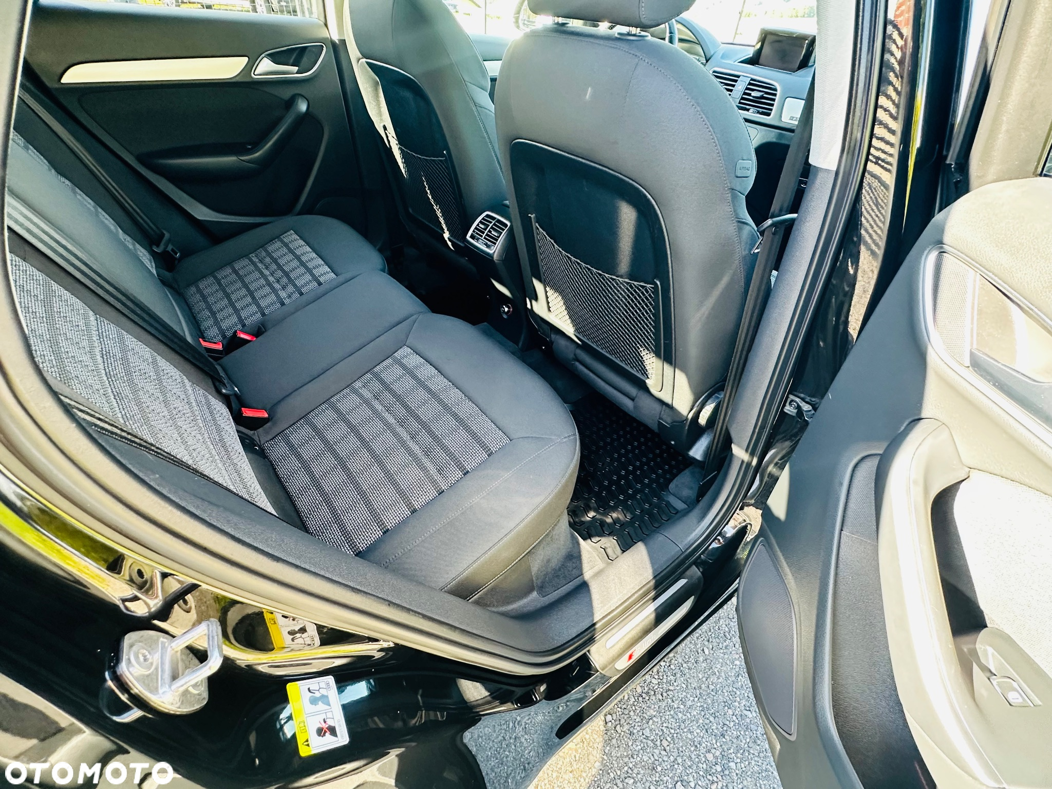 Audi Q3 2.0 TDI quattro S tronic - 14