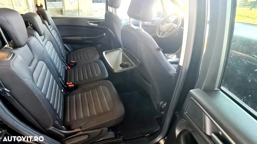 Ford Galaxy - 6