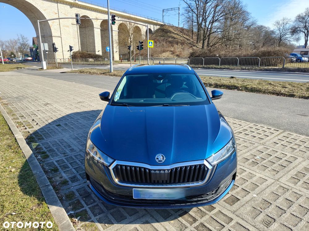 Skoda Octavia 2.0 TDI Sportline DSG - 2