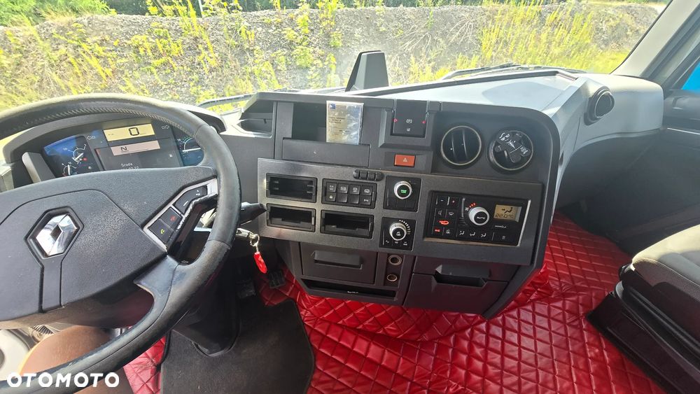 Renault T 480 - 13
