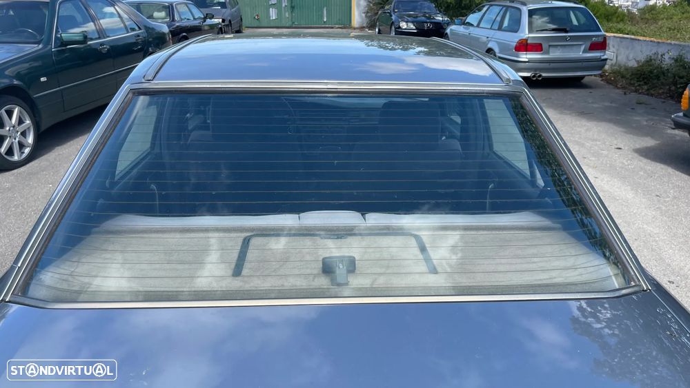 Mercedes-Benz 190 E 2.3 - 10
