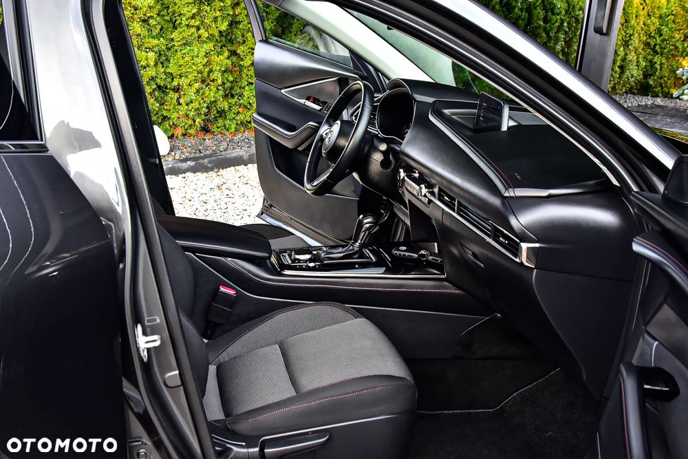 Mazda CX-30 2.0 mHEV Hikari 2WD - 16