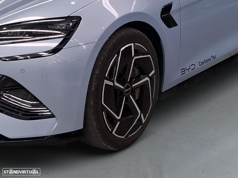 BYD Seal 82.5 kWh Design - 4