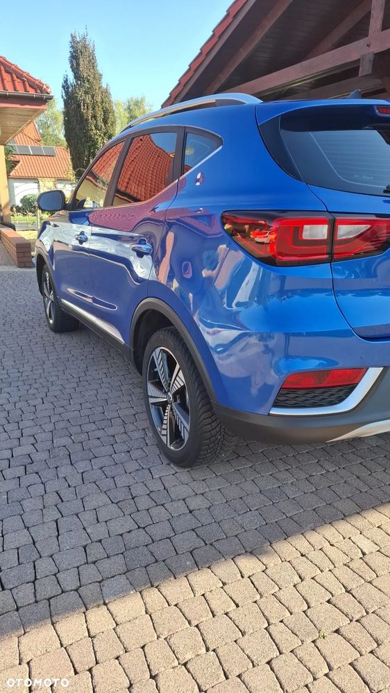 MG ZS - 7