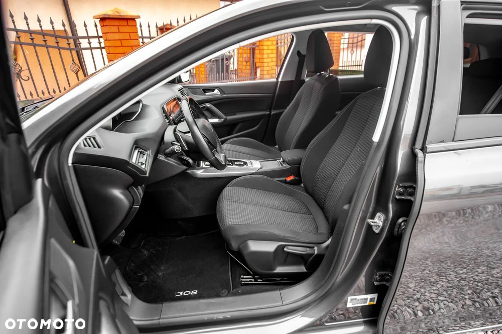 Peugeot 308 BlueHDi 130 EAT8 Allure - 18