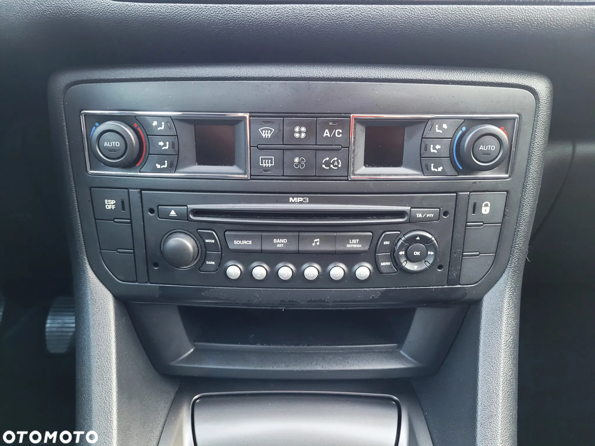 Citroën C5 2.0i 16V Dynamique - 11