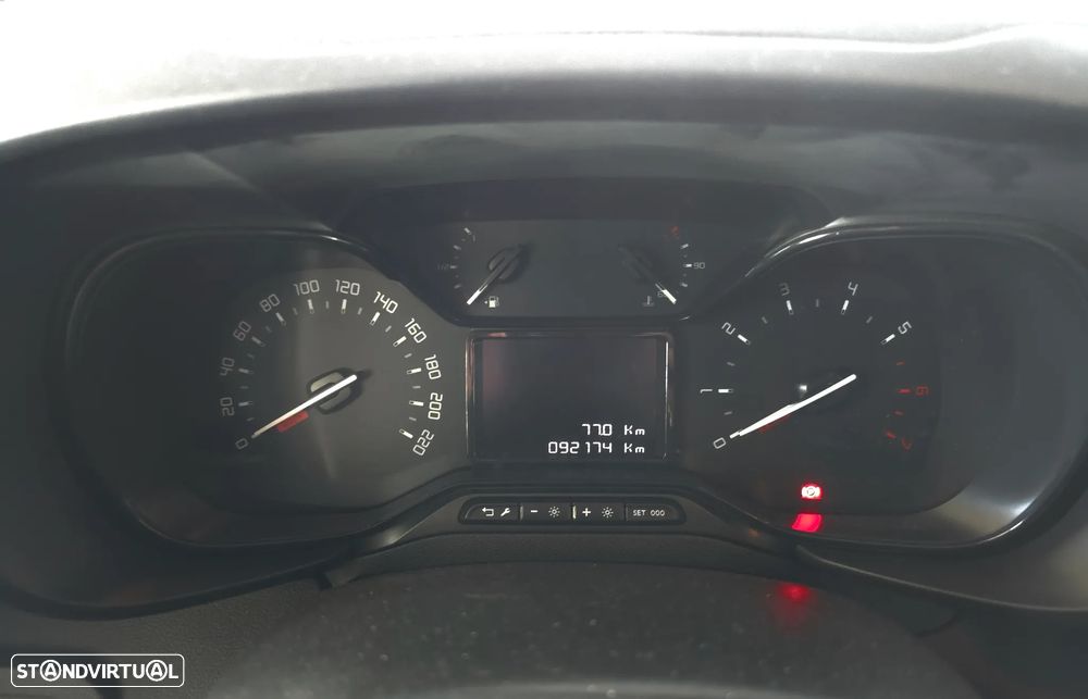 Toyota PROACE CITY VERSO 1.5 D - 13